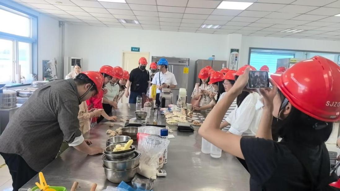 中国营养学会举办丰益堂营养师助航专项首期交流座谈会